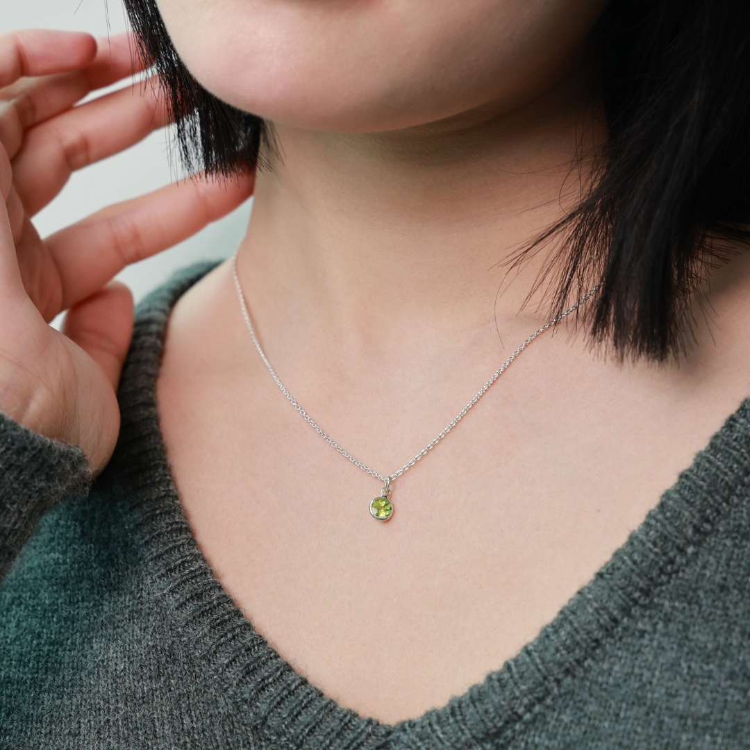 Siri Necklace - Peridot